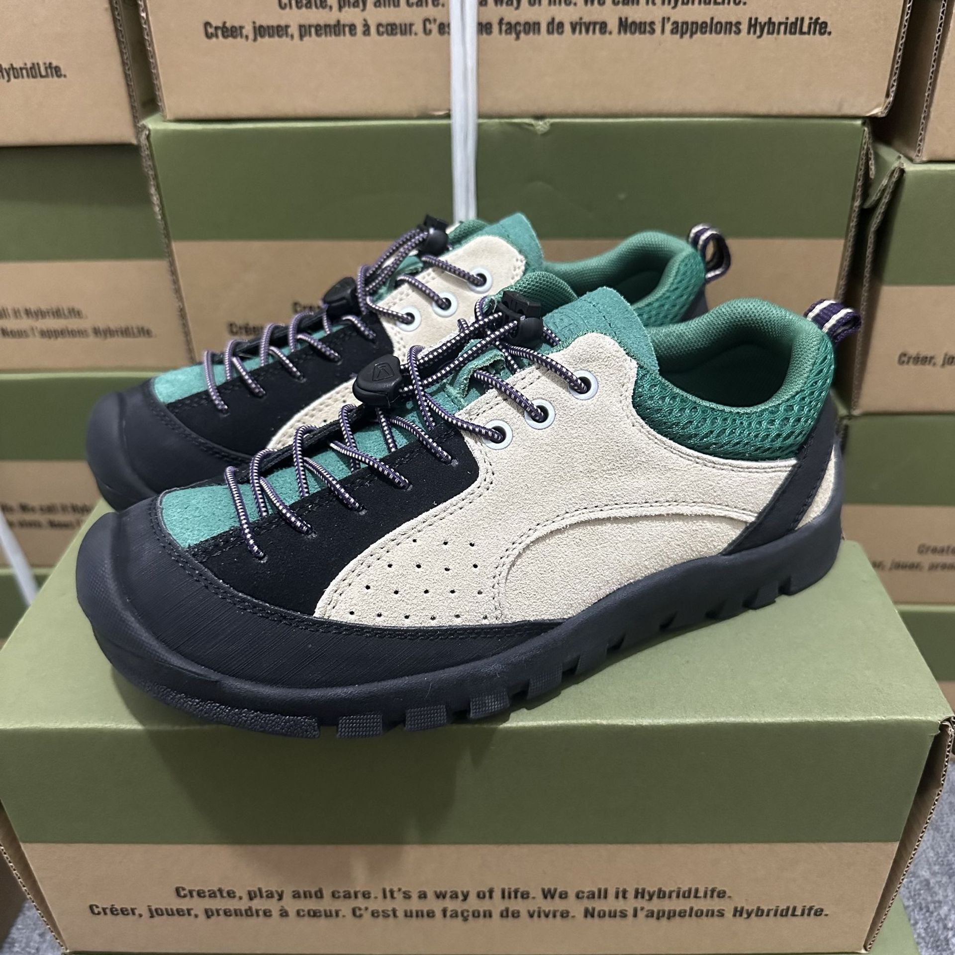 Neue Outdoor-Wanderschuhe für  – Leather Sneaker Care Kit Bewertung und Preis